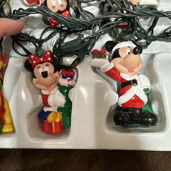 DISNEY MICKEY UNLIMITED SANTA'S BEST EZ LIGHT ILLUMINATED TREE STRING LIGHTS - Picture 8 of 12